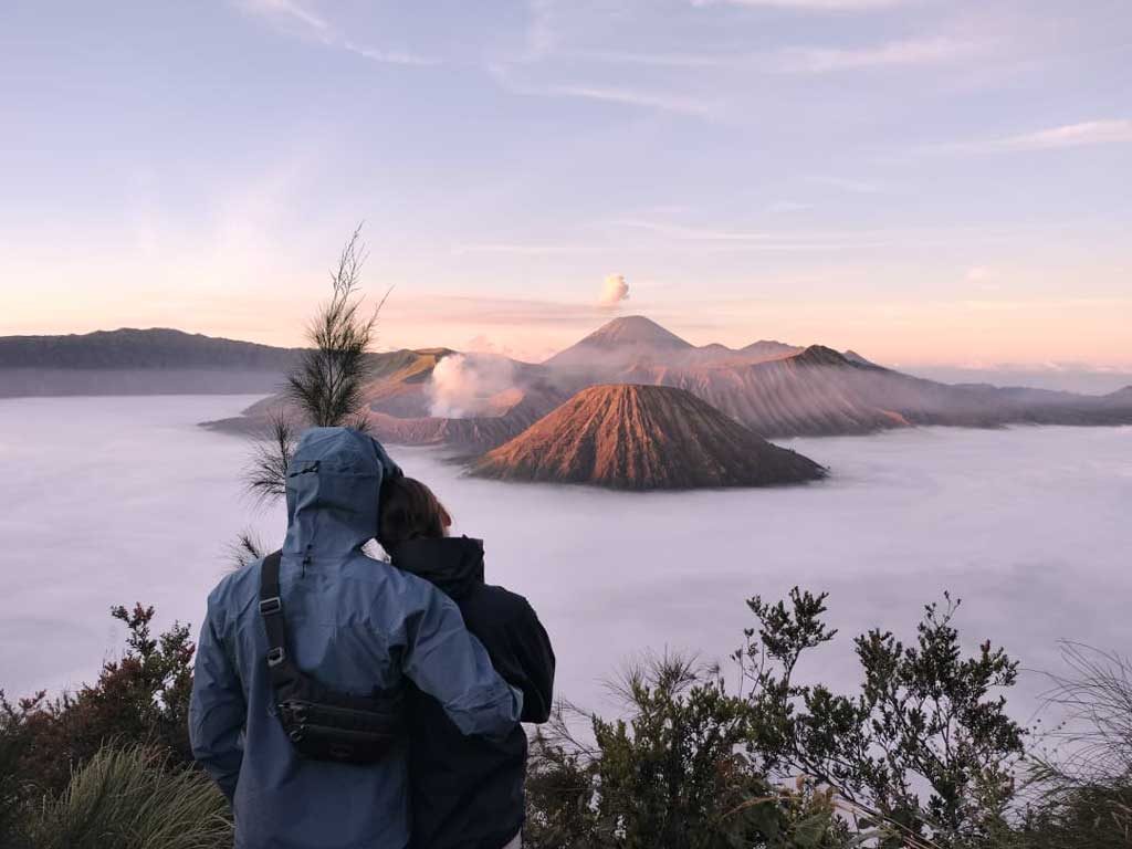 Bromo sunrise viewpoint tour
