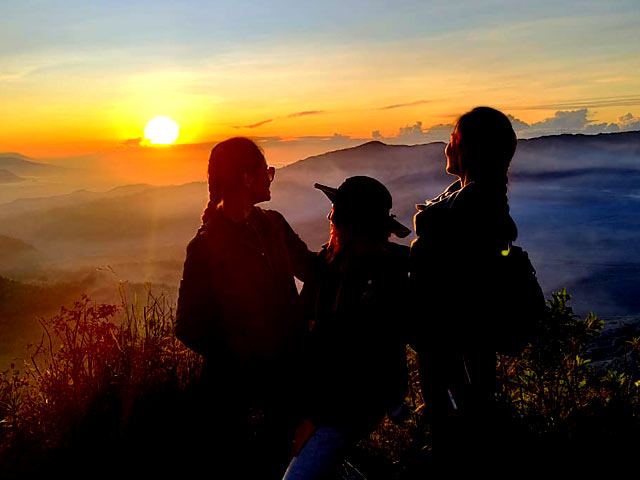 BROMO IJEN TOUR PACKAGES best time to visit mount bromo ijen volcano and tumpak sewu waterfall - BROMO IJEN TOUR PACKAGES